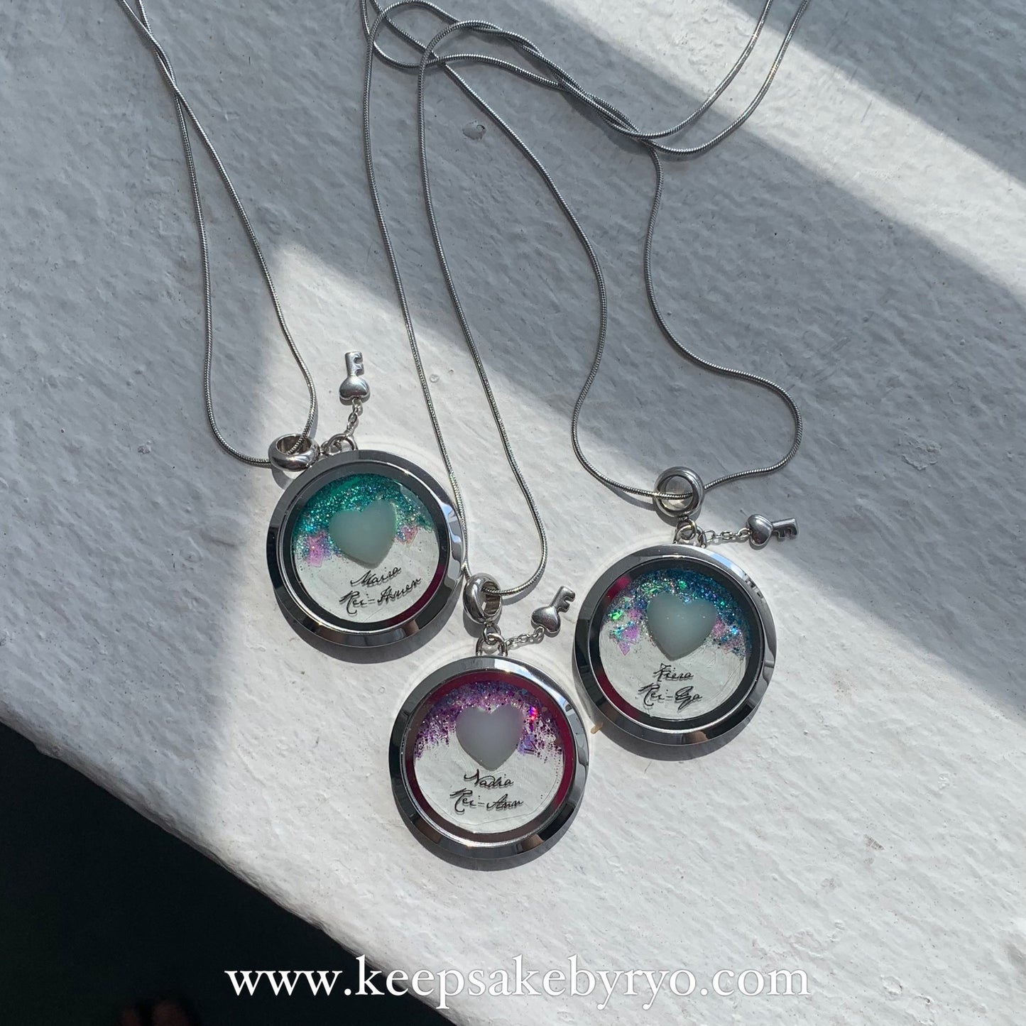 HEART AND NAME GLASS LOCKET