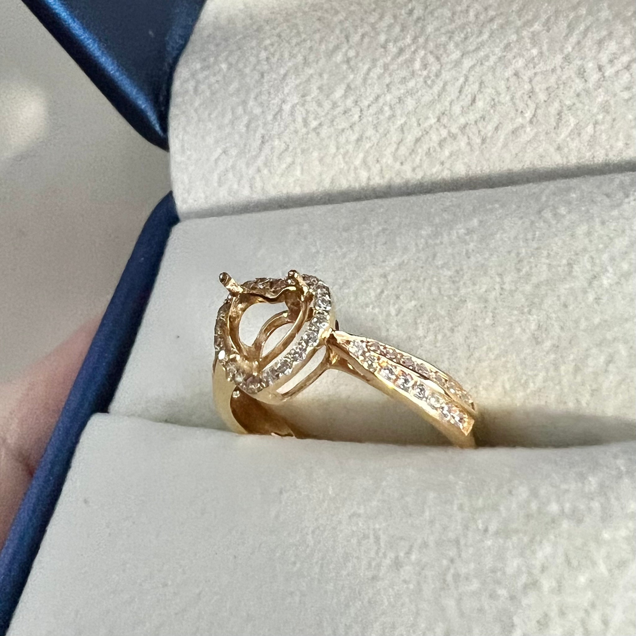 FCFS ONE PIECE ONLY Keepsake by Ryo