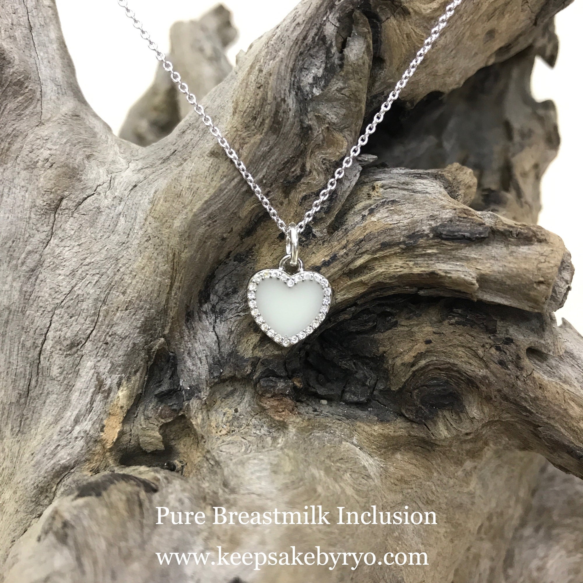 BREASTMILK FIRST LOVE PETIT PENDANT COLLECTION