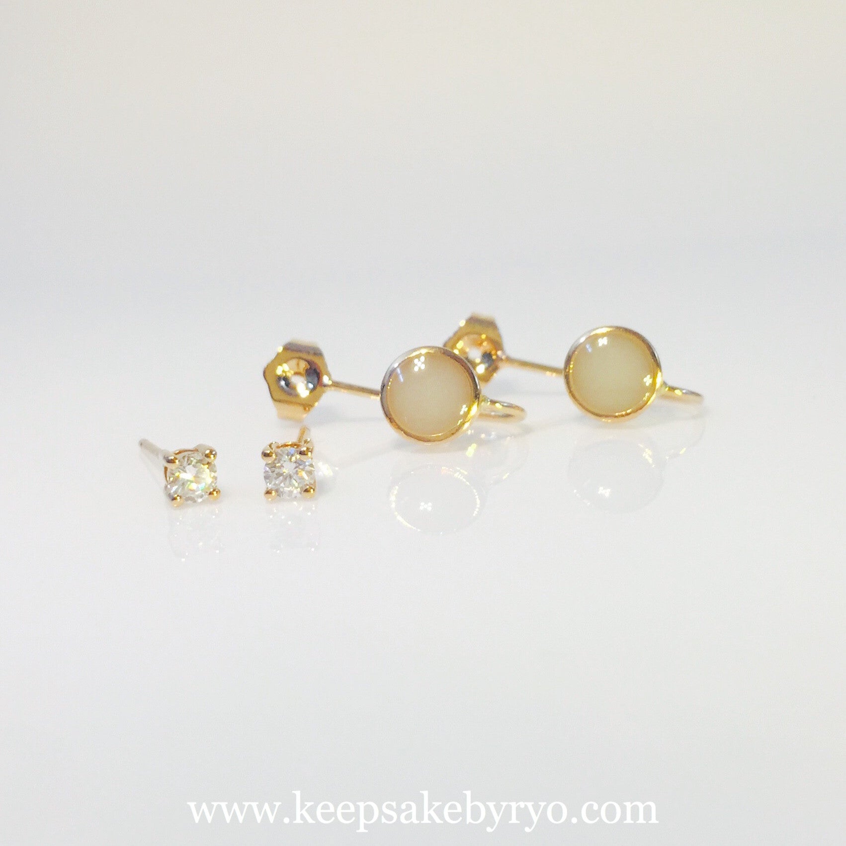 HEIRLOOM "MUMMY AND ME" EARRINGS SOLID GOLD WITH DIAMOND