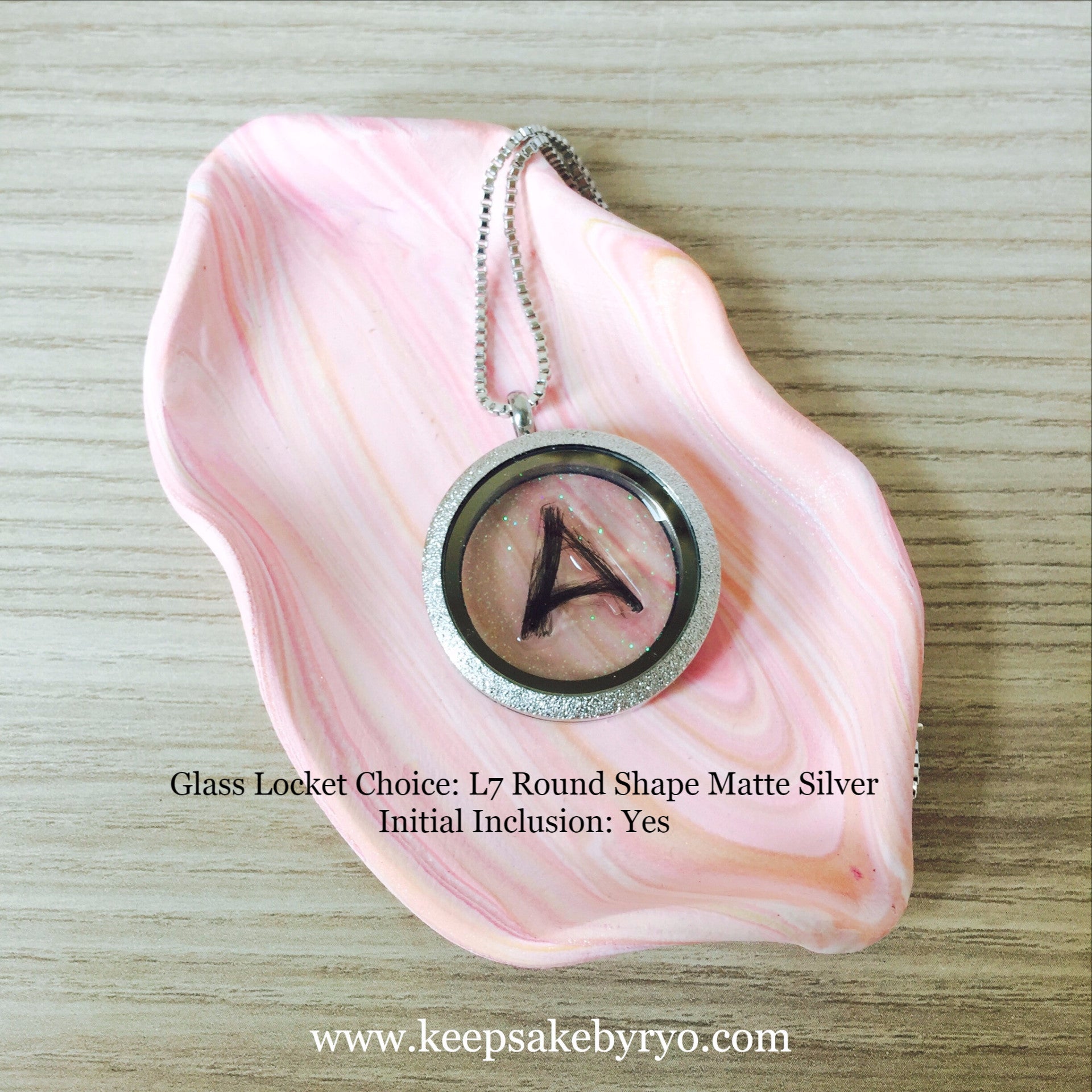 Lockets to keep hair 2025 in