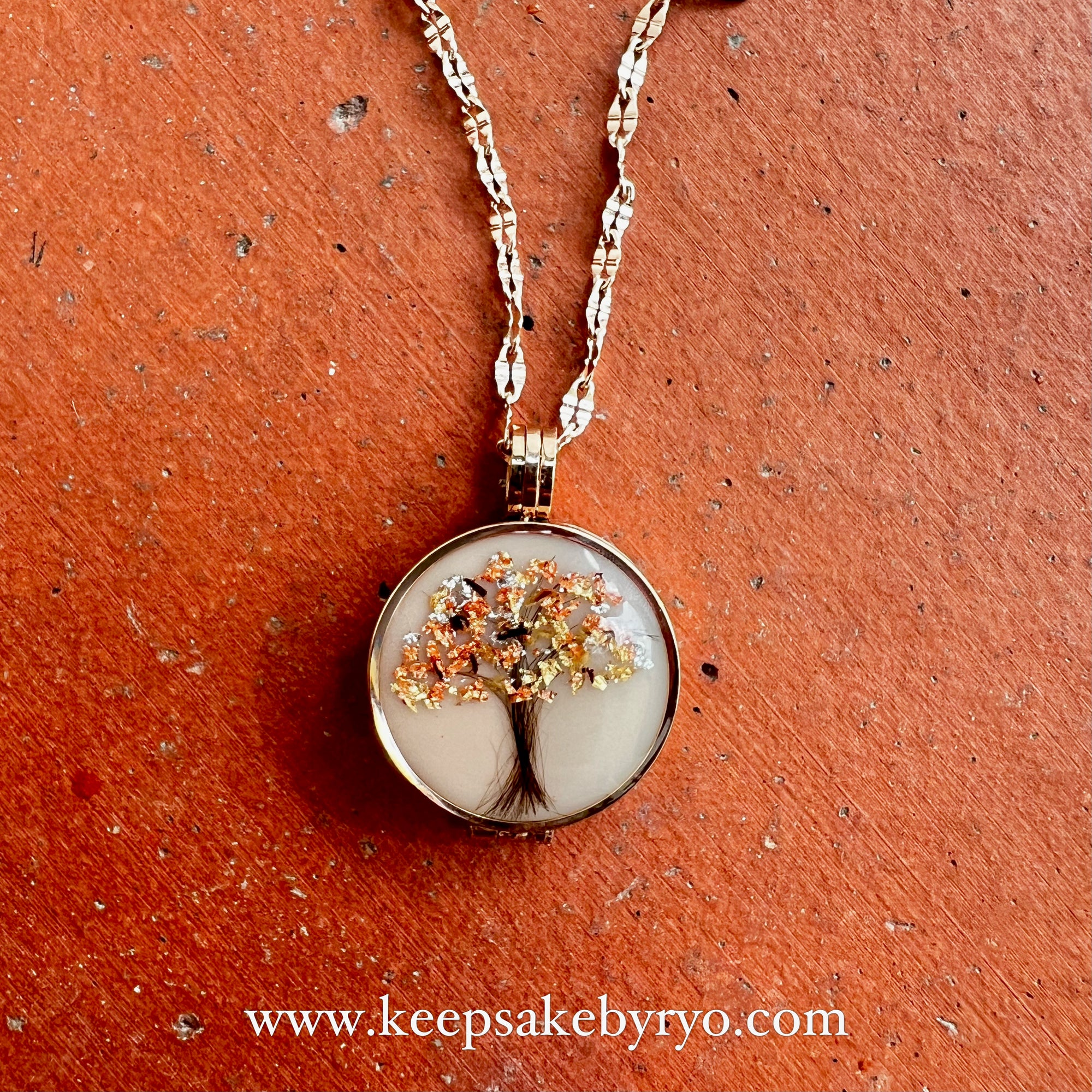 INCLUSION PHOTO LOCKET: TRIPLE INCLUSION TREE OF LIFE