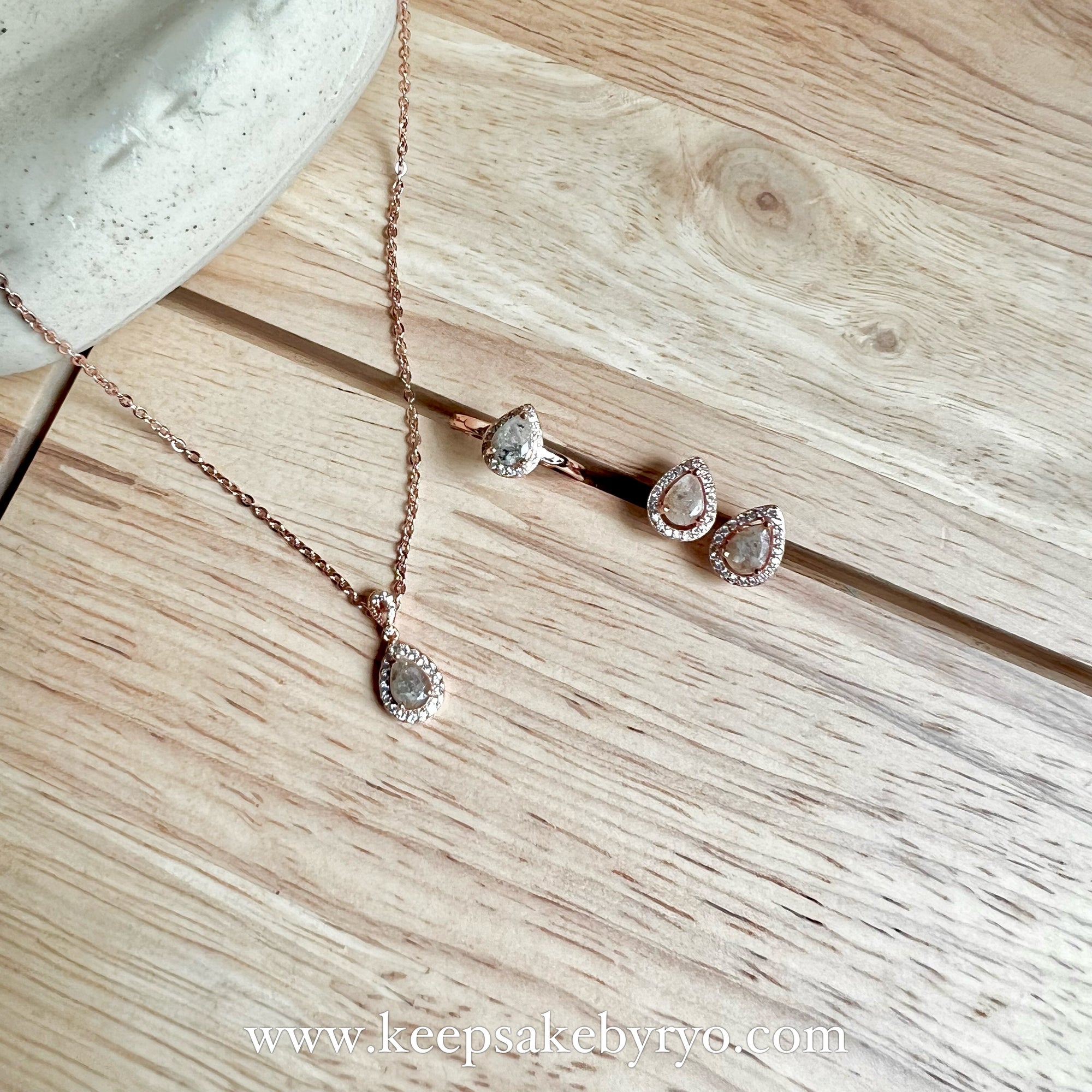 White gold 2025 necklace for ashes