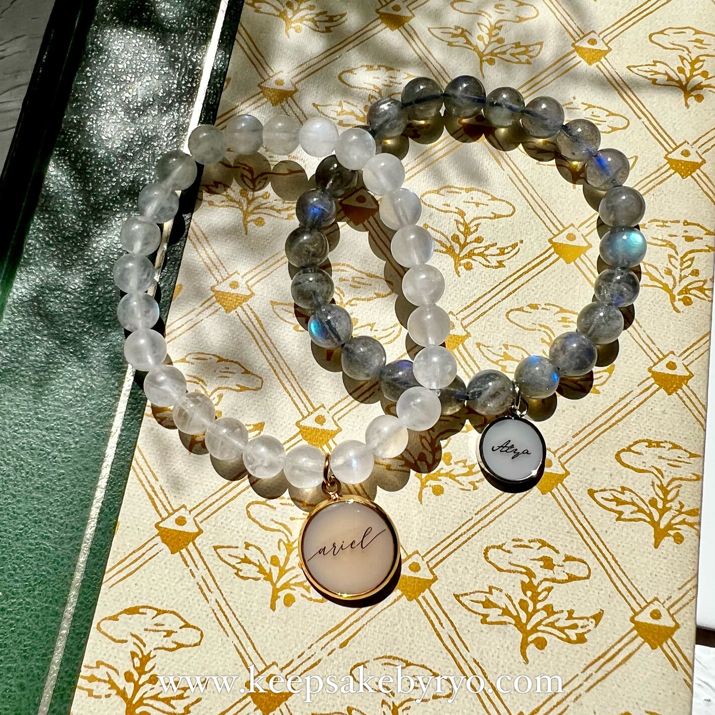 CRYSTAL BRACELET: 12MM ROUND INCLUSION PENDANT