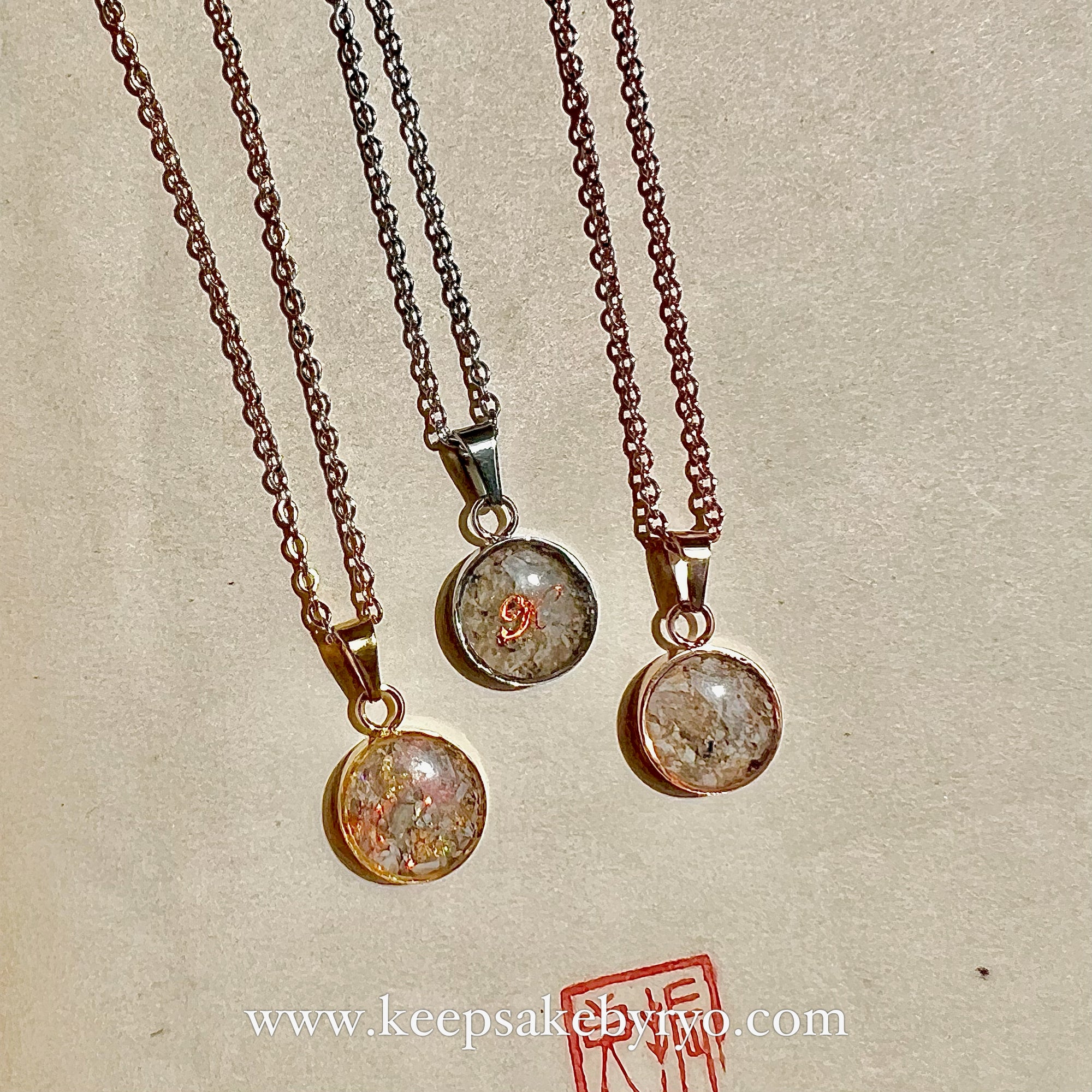 ASHES 12MM ROUND PENDANT NECKLACE