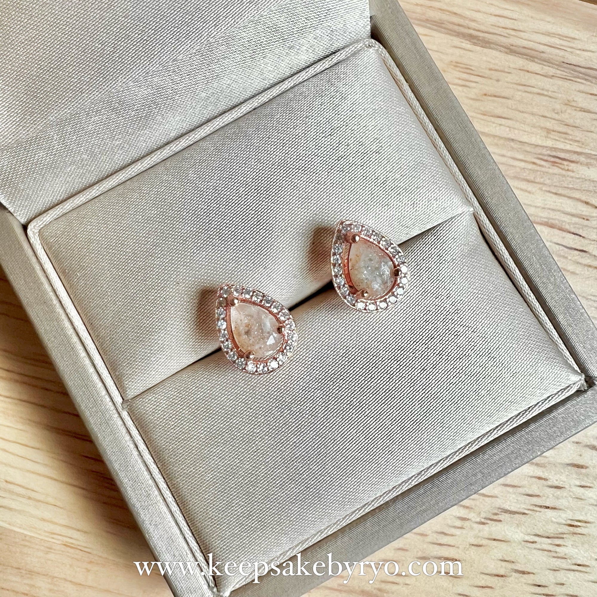 ASHES 925 SOLITAIRE: ARYA STUD EARRINGS WITH TEARDROP INCLUSION STONES
