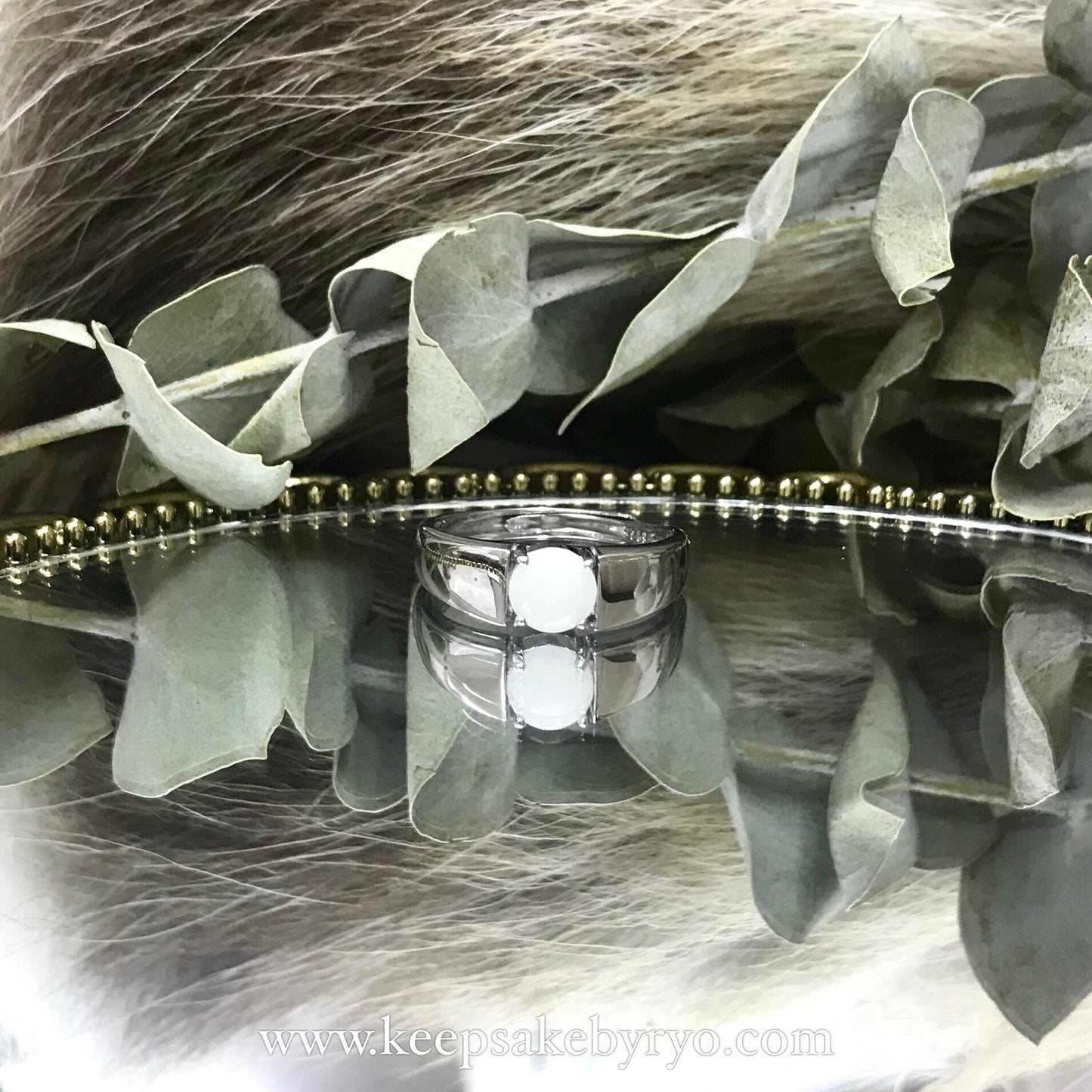 SOLITAIRE: WIDE BAND RING WITH BREASTMILK STONE