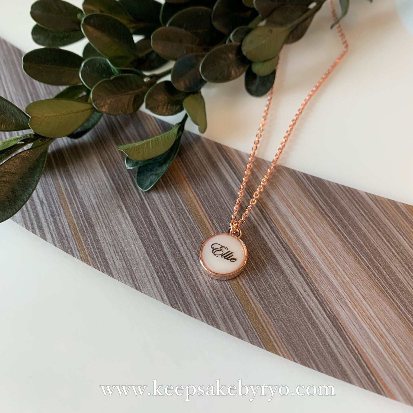 满月金 FULL MONTH GOLD & 百日金 100 DAYS GOLD: 12MM ROUND PENDANT
