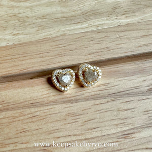 ASHES SOLITAIRE 18K GOLD: GEMMA PAVE HEART STUD EARRINGS WITH HEART SHAPED INCLUSION STONE