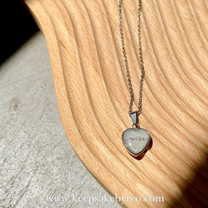 15MM CLASSIC HEART BREASTMILK PENDANT NECKLACE WITH PEARL SHIMMER