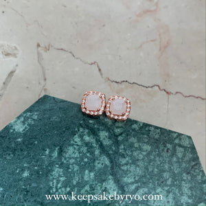 满月金 FULL MONTH GOLD & 百日金 100 DAYS GOLD: YARA STUD EARRINGS WITH CUSHION INCLUSION STONE