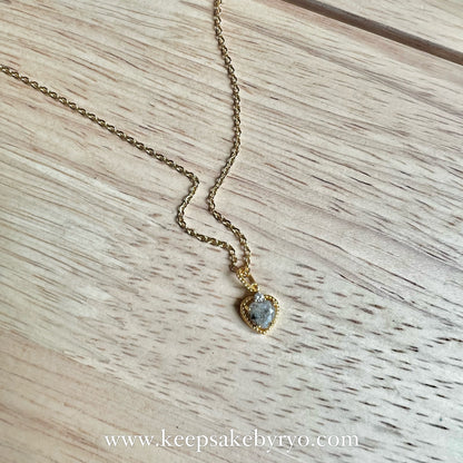 ASHES 925 SOLITAIRE: CHIARA PENDANT NECKLACE WITH HEART INCLUSION STONE
