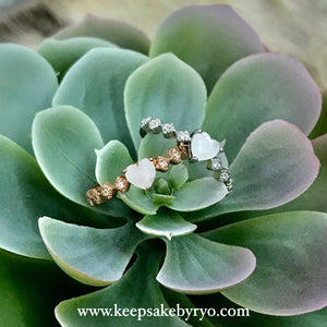 SOLITAIRE: ISLA DAINTY RING WITH HEART SHAPED STONE