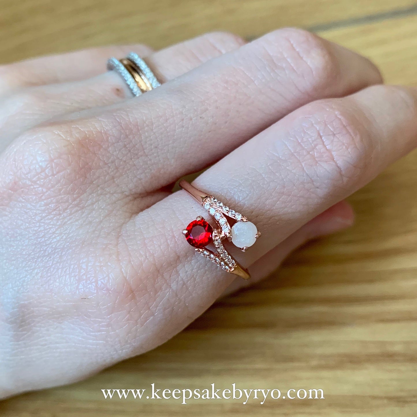 满月金 FULL MONTH GOLD & 百日金 100 DAYS GOLD: LUNA BREASTMILK AND BIRTHSTONE DUO RING